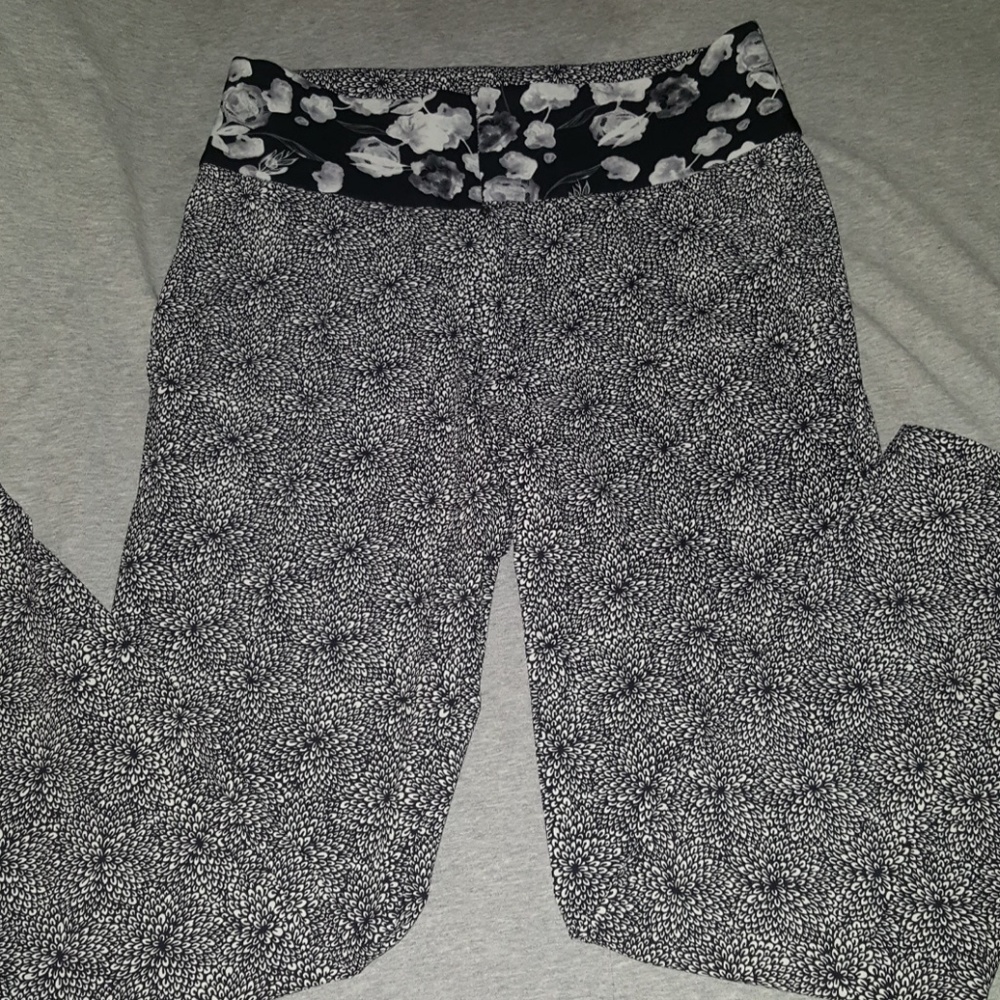 New Lululemon dress crops.